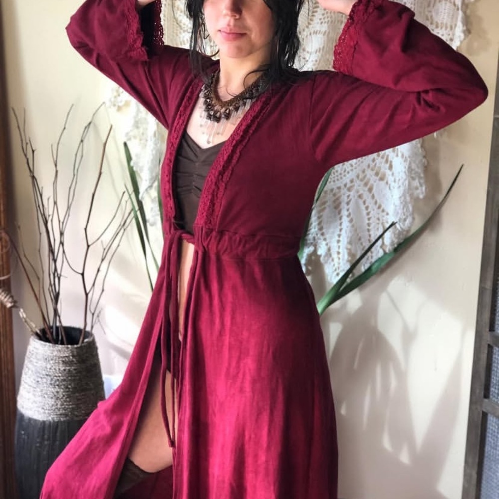 ♥️ Handmade Hemp Robe Elegant Burgundy Crochet Lace Trim made in Oregon OOAK